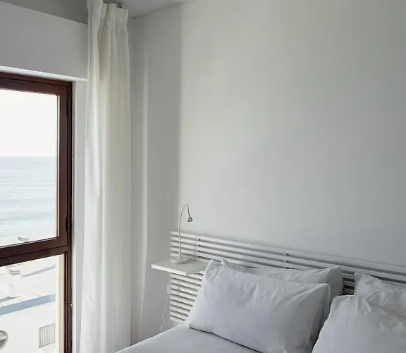 Apartamento Frente A Sesimbra